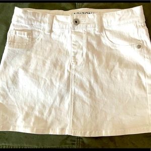Arizona Jean - skirt white size 12 girls